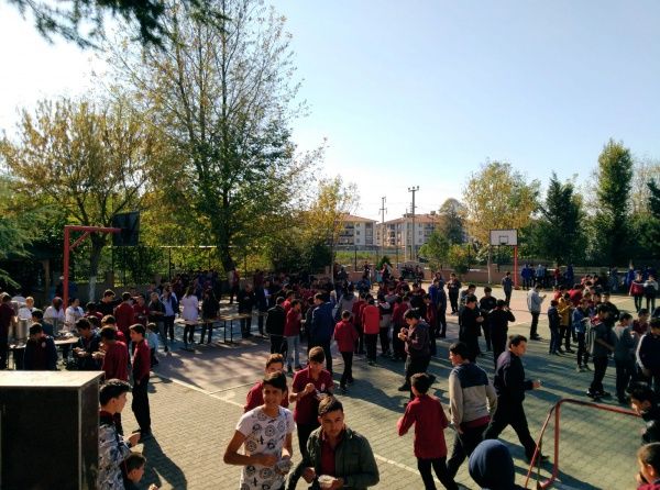 Düzce Fatih Mesleki ve Teknik Anadolu Lisesi Fotoğrafı